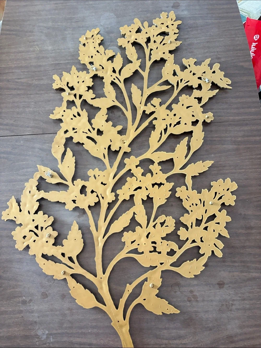 Syroco Gold Floral Wall Art -Elegant Branch Accent- excellent original condition